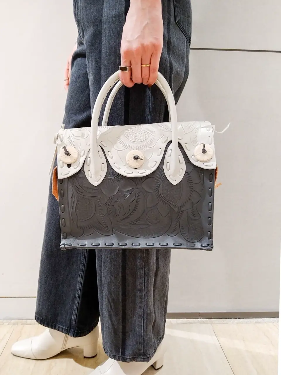 GRACE CONTINENTAL 今野　志保 コーディネート画像