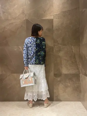 GRACE CONTINENTAL 穐山　香織 コーディネート画像