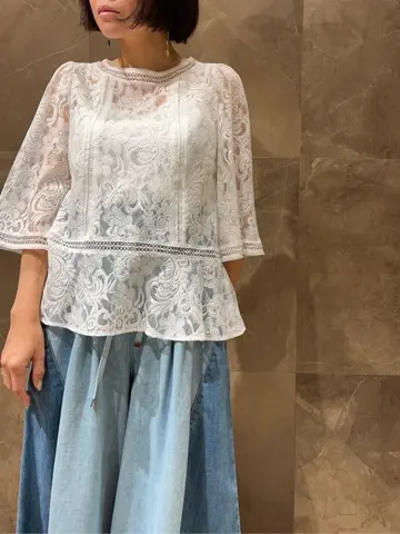 GRACE CONTINENTAL 穐山　香織 コーディネート画像