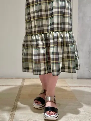 GRACE CONTINENTAL yukina コーディネート画像