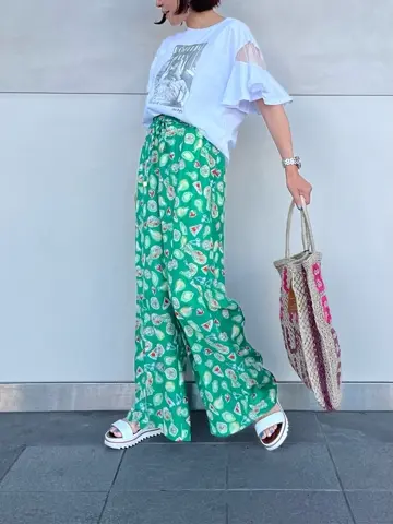 GRACE CONTINENTAL 穐山　香織 コーディネート画像