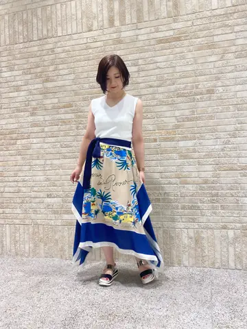 GRACE CONTINENTAL MOMOKO コーディネート画像