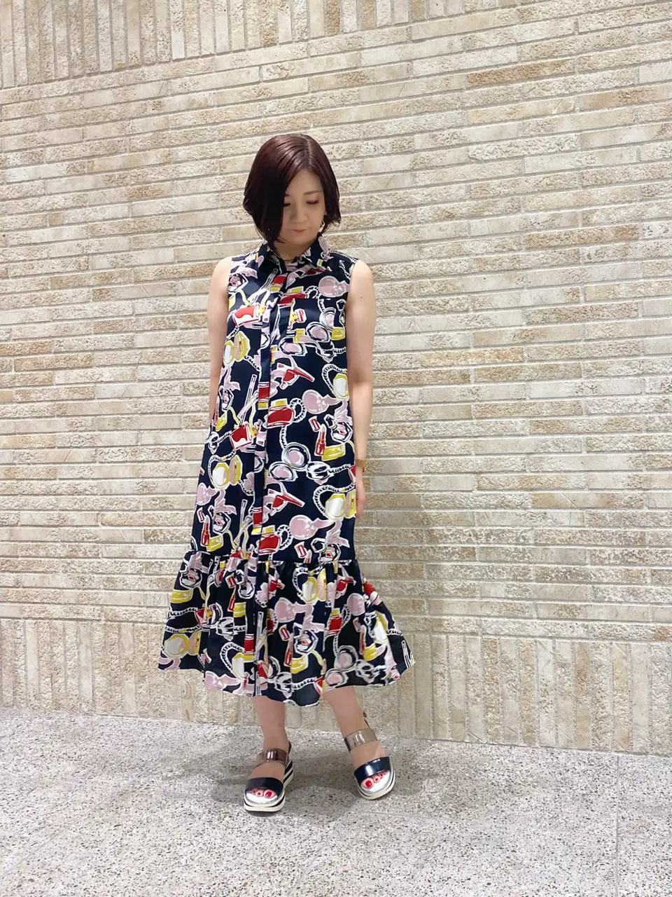 GRACE CONTINENTAL MOMOKO コーディネート画像