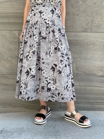 GRACE CONTINENTAL 古川温子 コーディネート画像