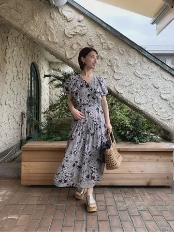 GRACE CONTINENTAL 青木育日 コーディネート画像