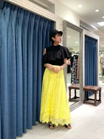 GRACE CONTINENTAL yoshi コーディネート画像