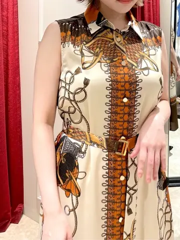 GRACE CONTINENTAL SAYUMI Nagashima コーディネート画像