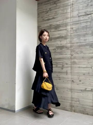 GRACE CONTINENTAL 青木育日 コーディネート画像