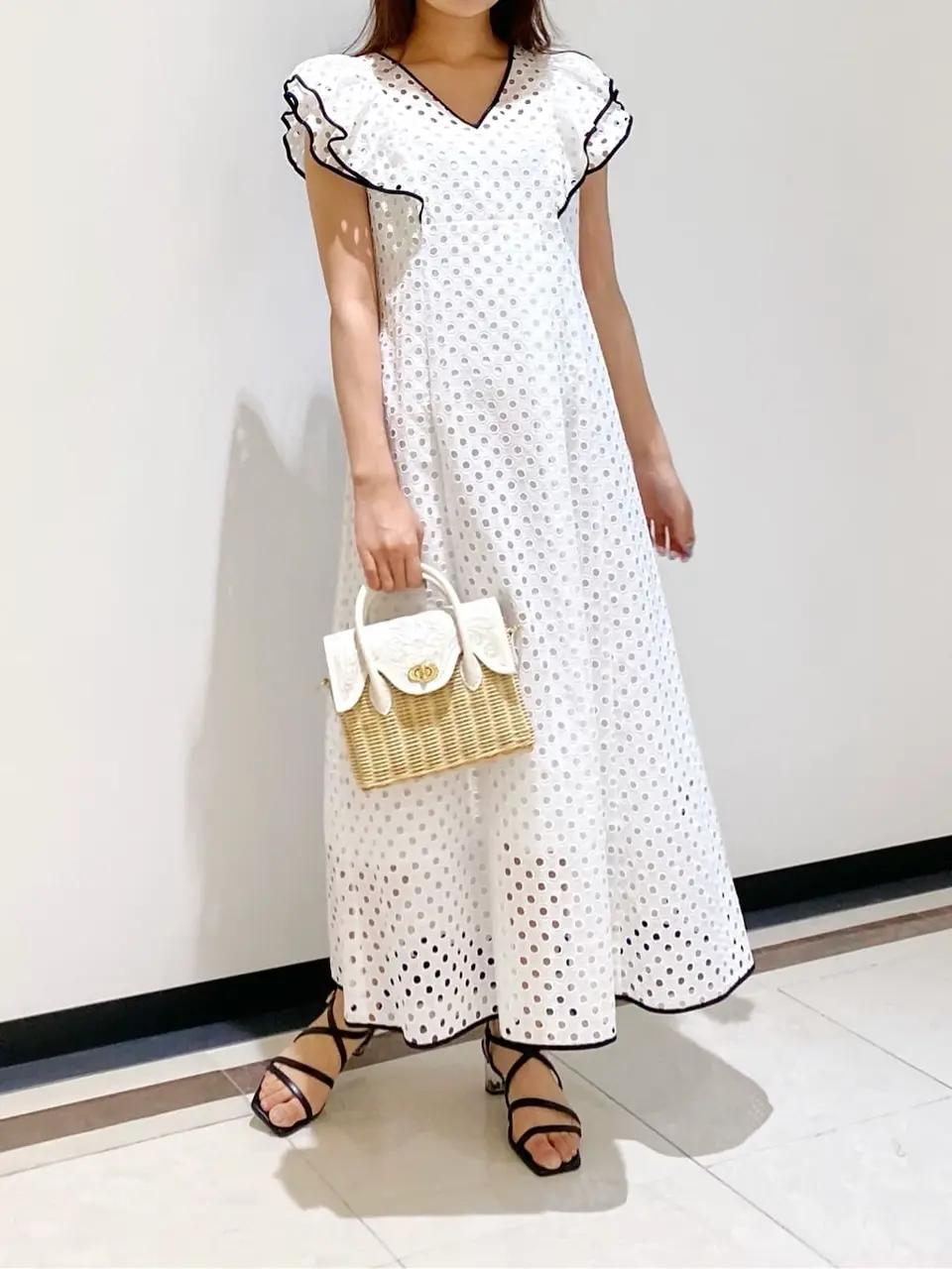 GRACE CONTINENTAL MORITA AI コーディネート画像