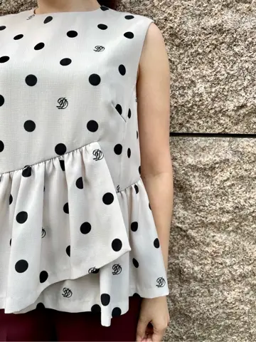 GRACE CONTINENTAL 佐藤　優里香 コーディネート画像