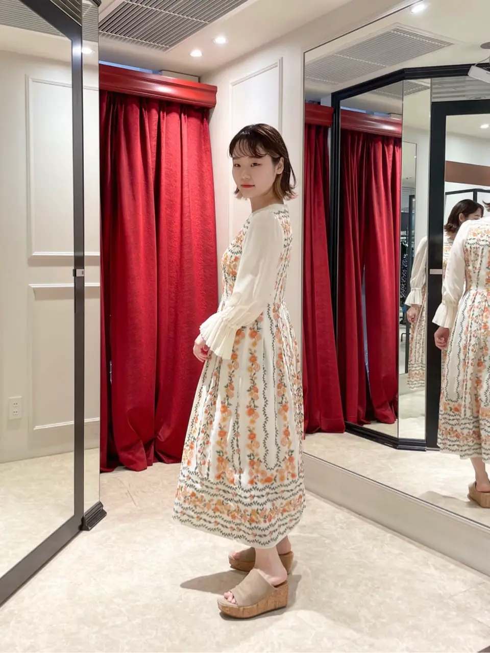 GRACE CONTINENTAL SAYUMI Nagashima コーディネート画像