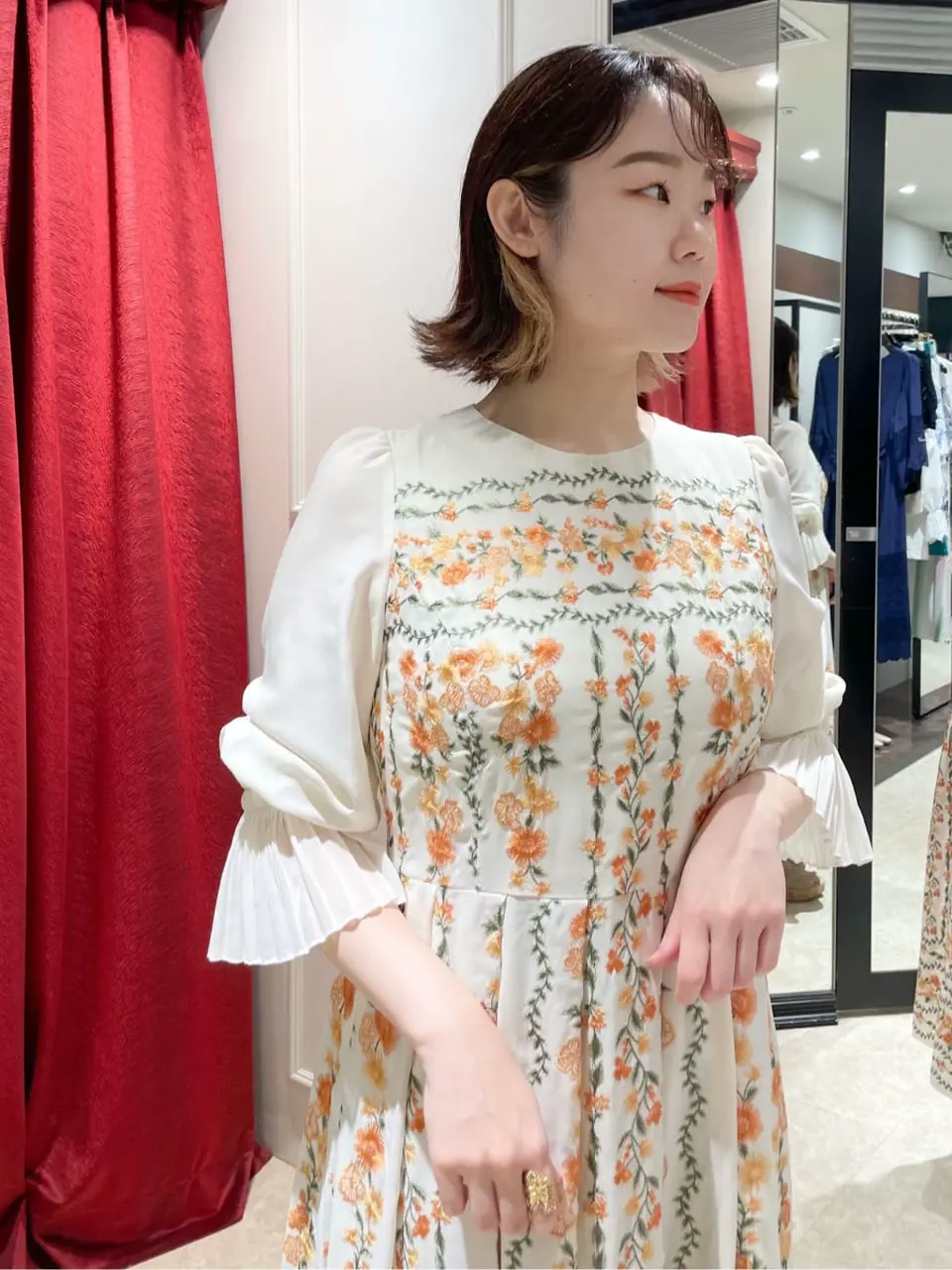 GRACE CONTINENTAL SAYUMI Nagashima コーディネート画像