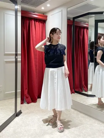 GRACE CONTINENTAL SAYUMI Nagashima コーディネート画像