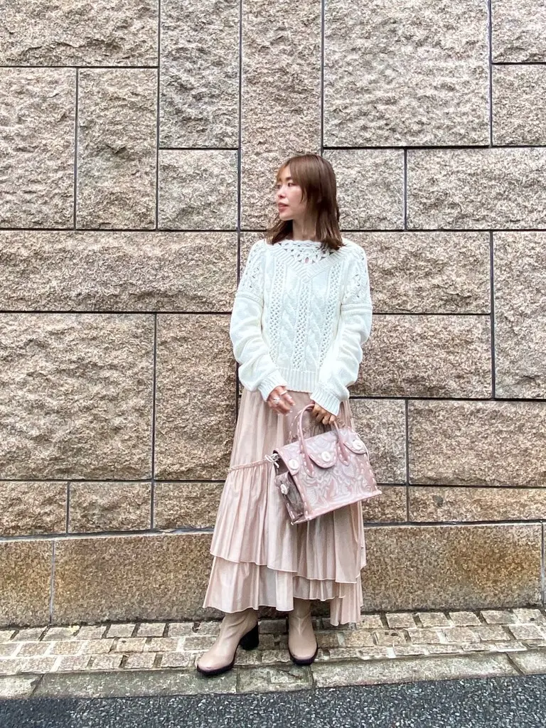 GRACE CONTINENTAL 古川温子 コーディネート画像