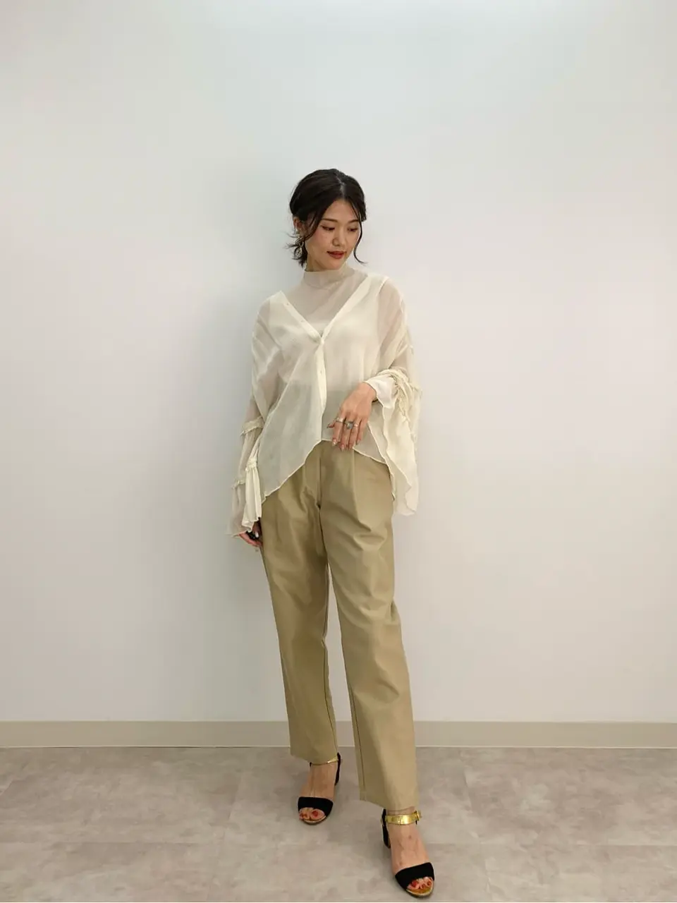 GRACE CONTINENTAL A.Kameyama コーディネート画像