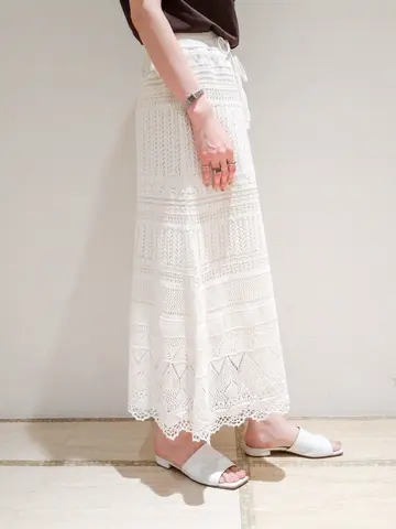 GRACE CONTINENTAL 今野　志保 コーディネート画像