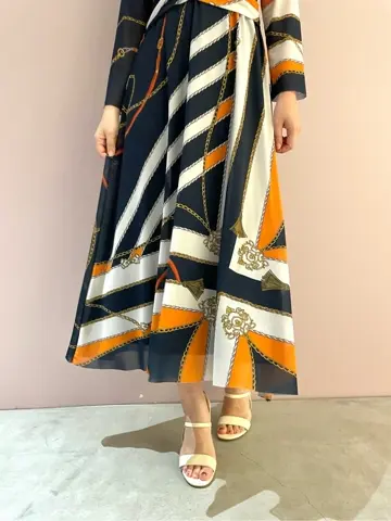 GRACE CONTINENTAL 佐藤　優里香 コーディネート画像