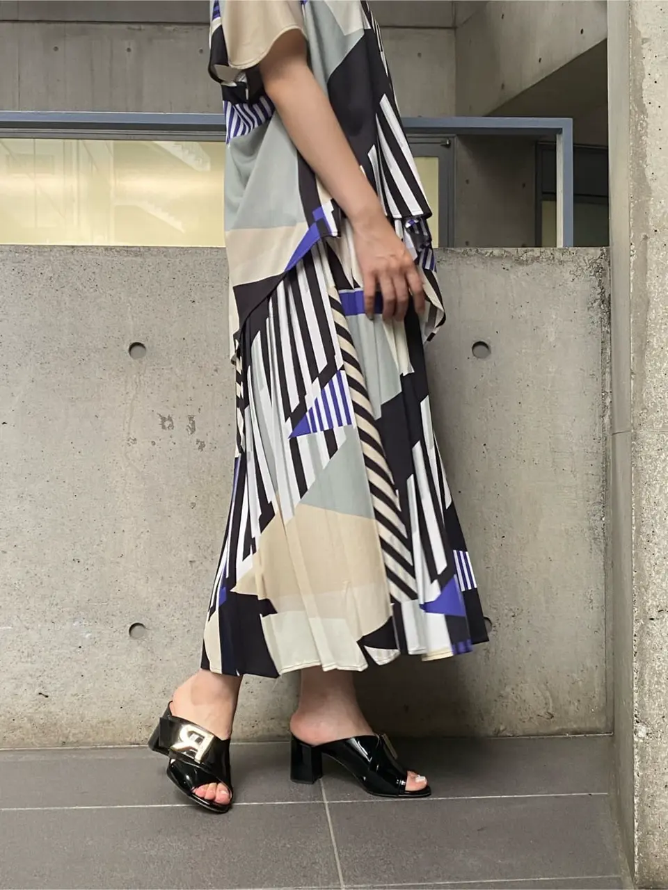 GRACE CONTINENTAL 青木育日 コーディネート画像