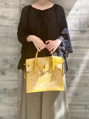 GRACE CONTINENTAL 青木育日 コーディネート画像