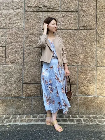 GRACE CONTINENTAL 青木育日 コーディネート画像