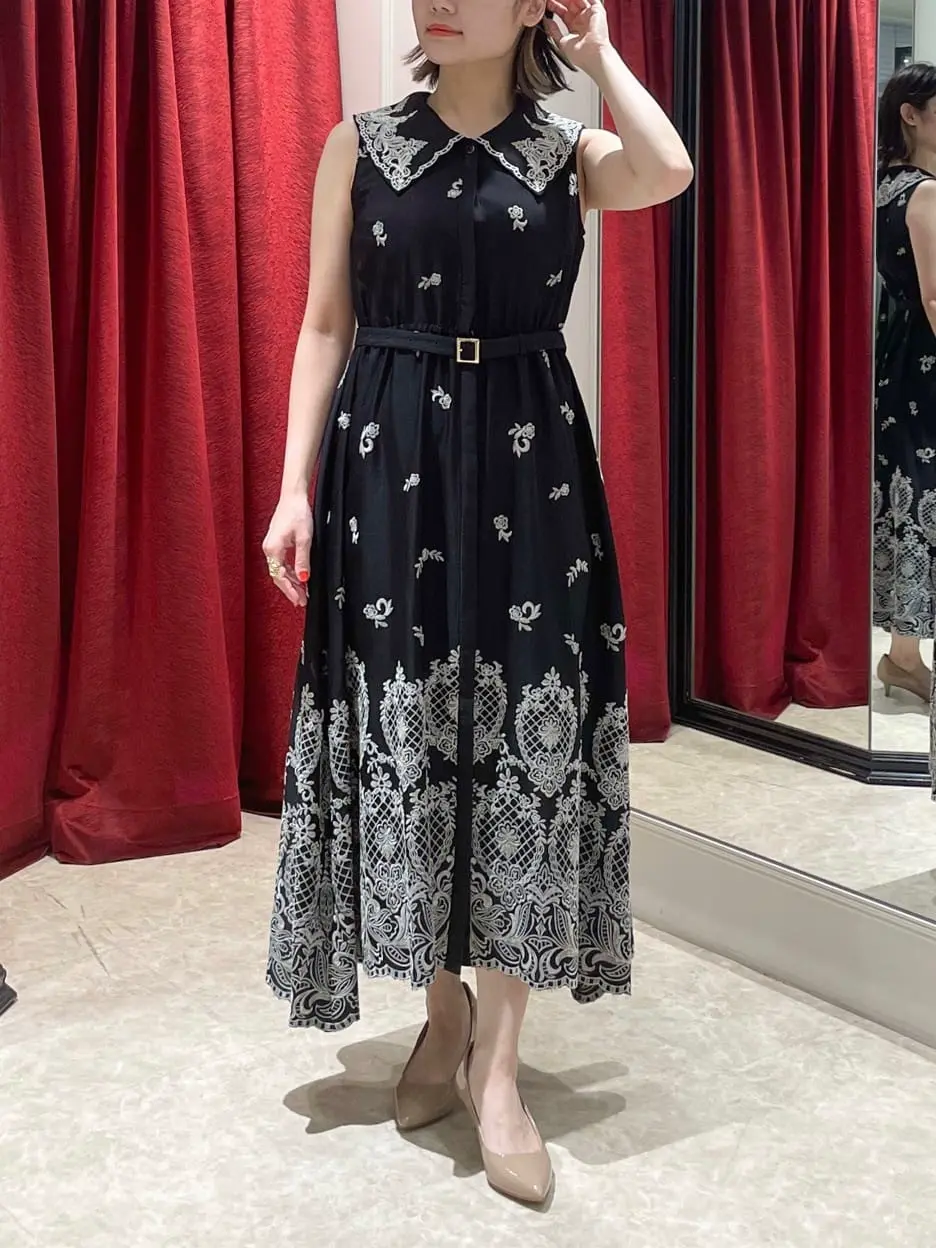 GRACE CONTINENTAL SAYUMI Nagashima コーディネート画像