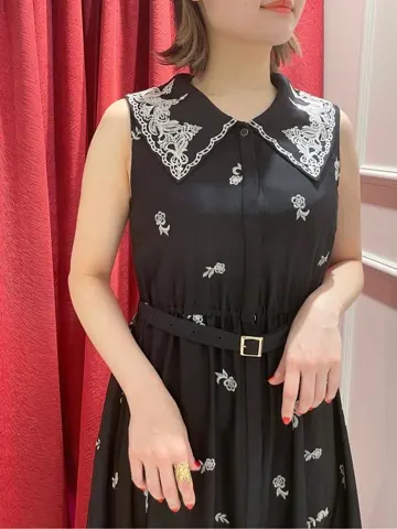 GRACE CONTINENTAL SAYUMI Nagashima コーディネート画像