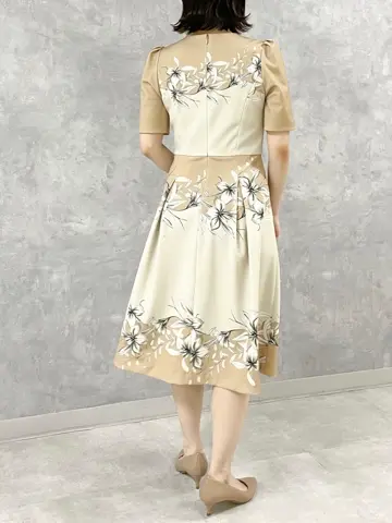 GRACE CONTINENTAL SAYUMI Nagashima コーディネート画像