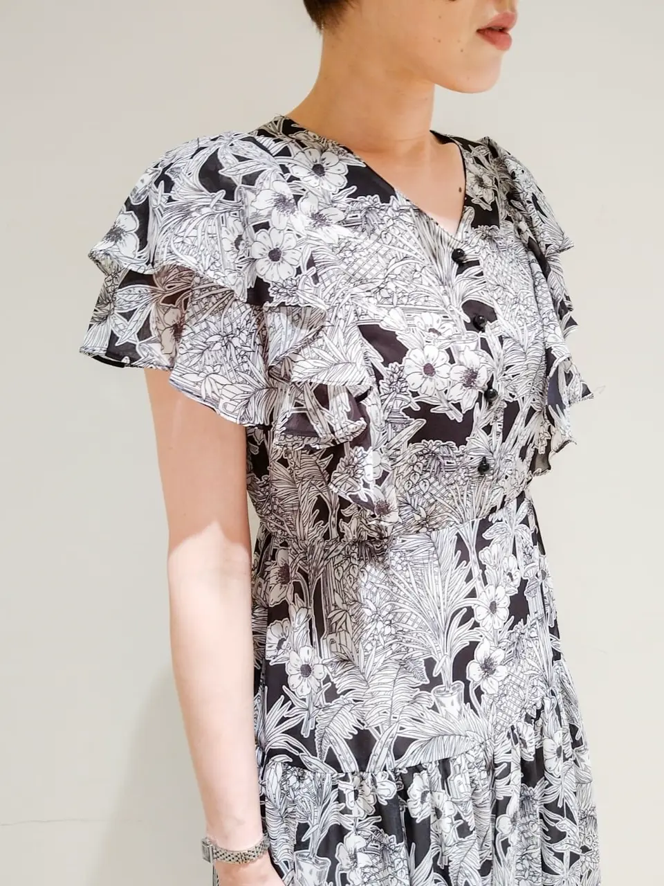 GRACE CONTINENTAL 今野　志保 コーディネート画像