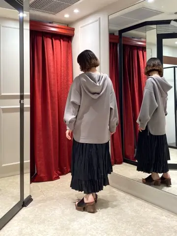 GRACE CONTINENTAL Abe コーディネート画像