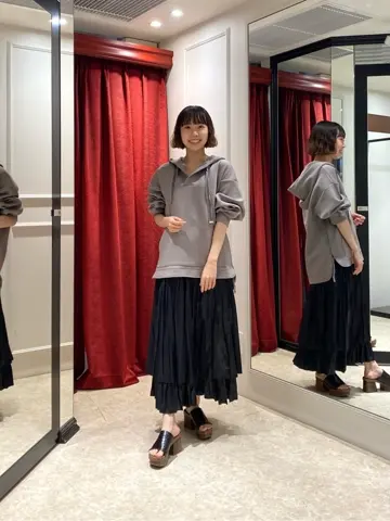 GRACE CONTINENTAL Abe コーディネート画像