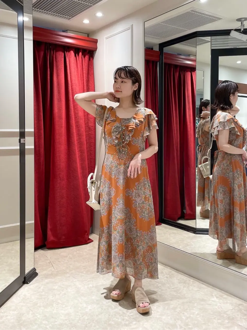 GRACE CONTINENTAL SAYUMI Nagashima コーディネート画像