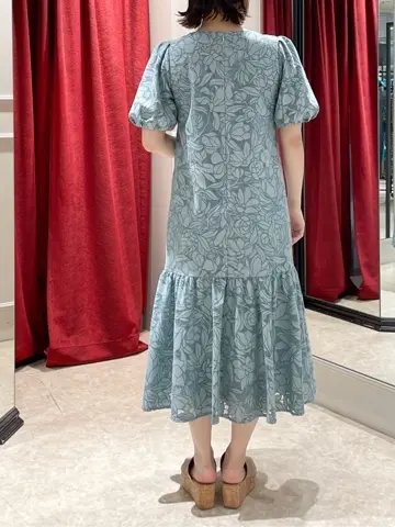 GRACE CONTINENTAL SAYUMI Nagashima コーディネート画像