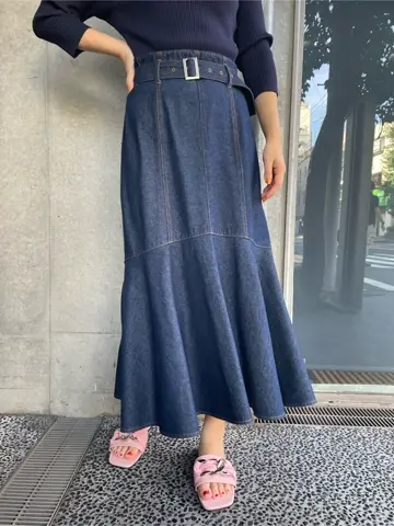 GRACE CONTINENTAL 佐藤　優里香 コーディネート画像