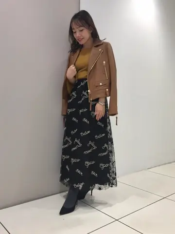 GRACE CONTINENTAL 松﨑　咲良 コーディネート画像