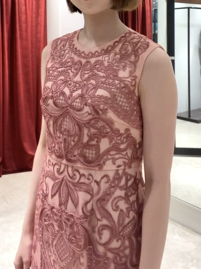 GRACE CONTINENTAL Abe コーディネート画像