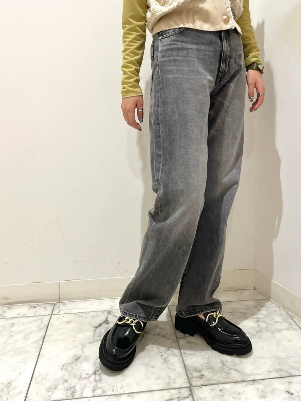 GRACE CONTINENTAL yoshi コーディネート画像