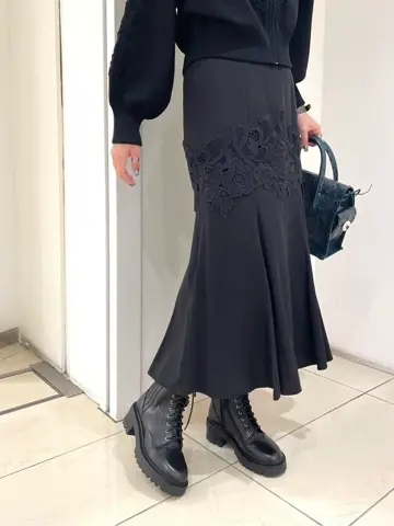 GRACE CONTINENTAL yoshi コーディネート画像