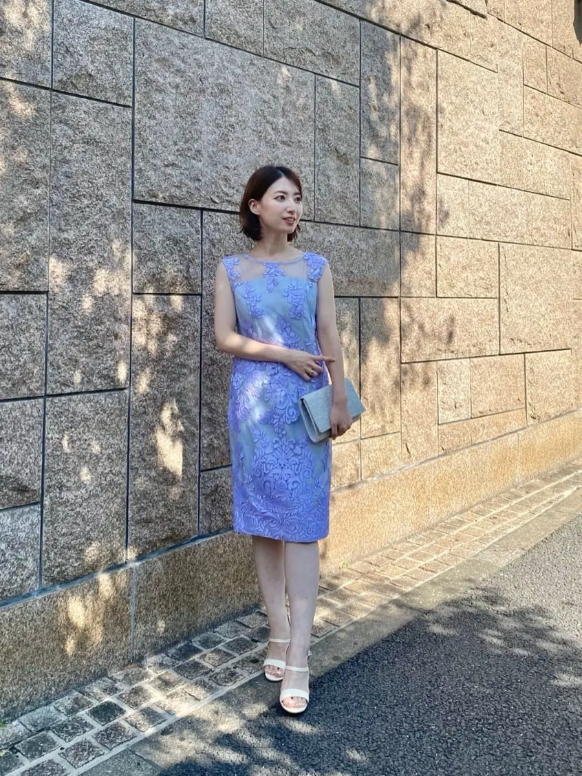  青木育日 コーディネート画像