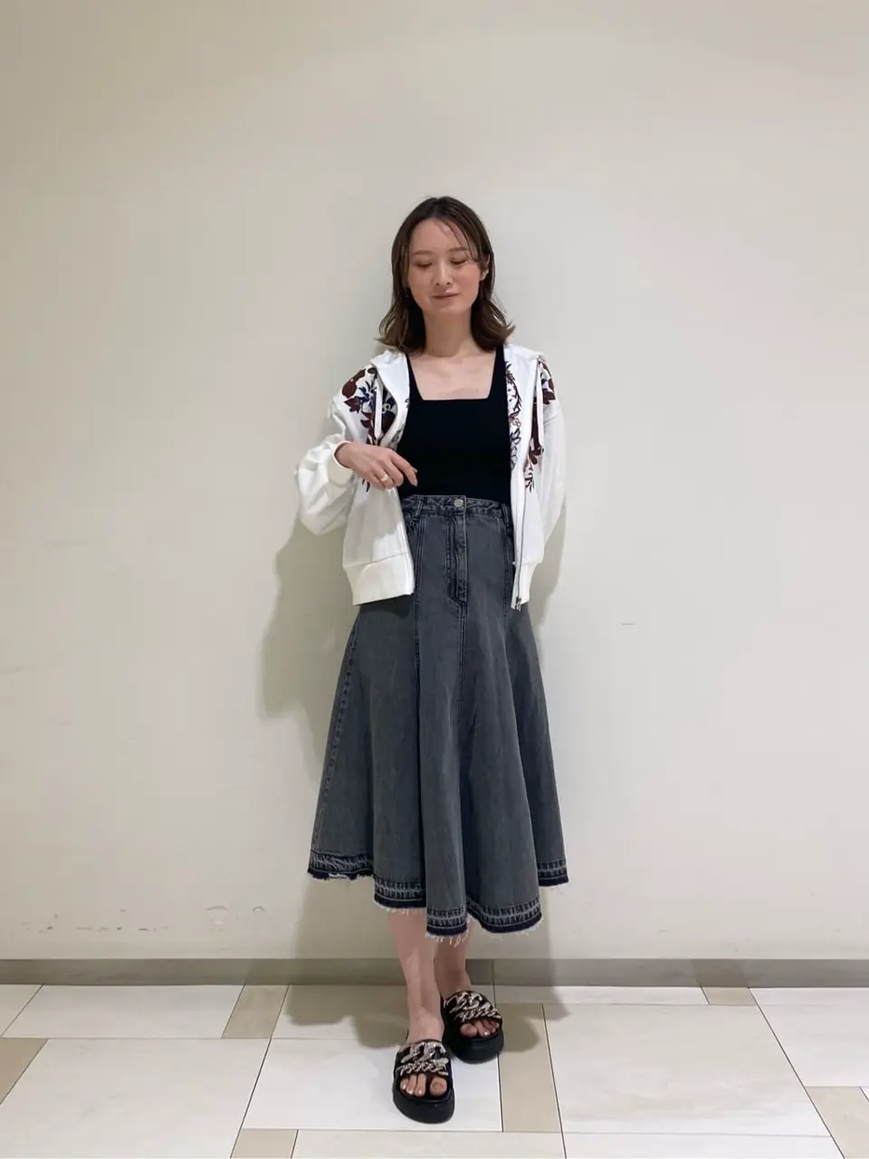 GRACE CONTINENTAL Kogane. コーディネート画像