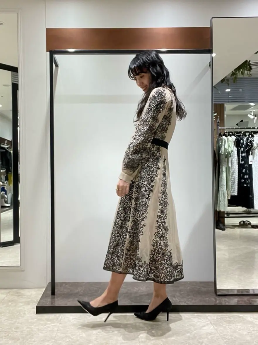 GRACE CONTINENTAL  Sekine コーディネート画像