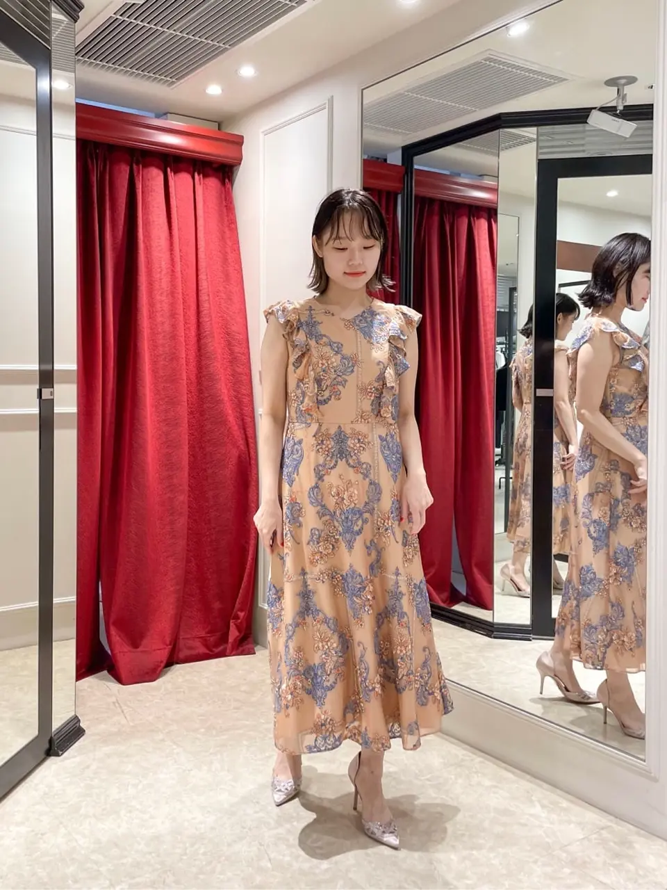 GRACE CONTINENTAL SAYUMI Nagashima コーディネート画像