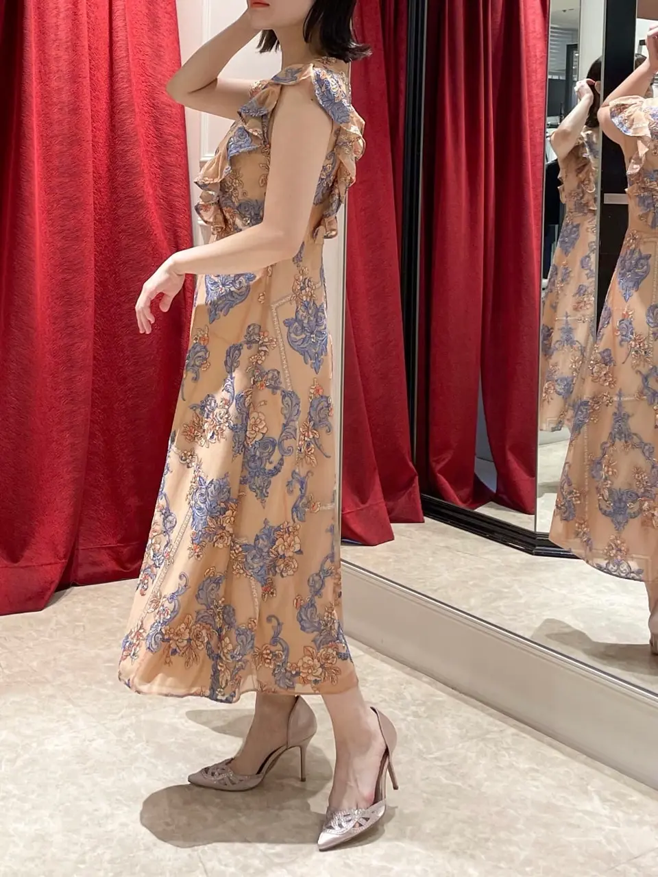 GRACE CONTINENTAL SAYUMI Nagashima コーディネート画像