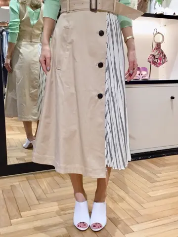 GRACE CONTINENTAL yukimi yonee コーディネート画像