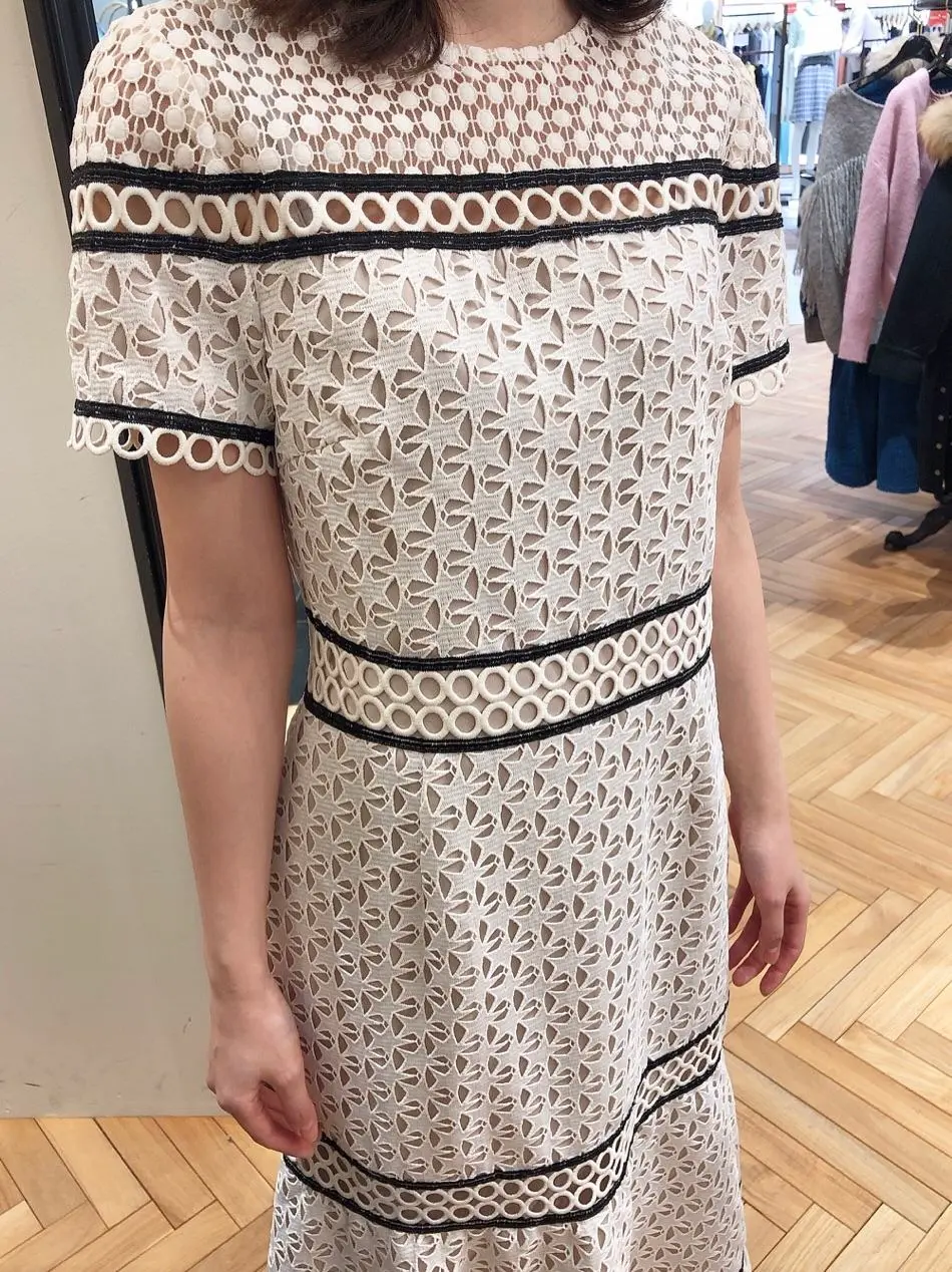 GRACE CONTINENTAL minami コーディネート画像