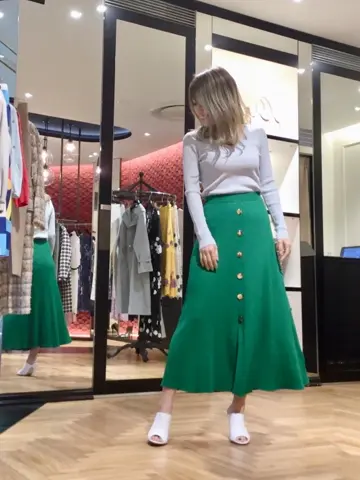 GRACE CONTINENTAL yukimi yonee コーディネート画像