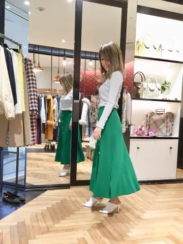 GRACE CONTINENTAL yukimi yonee コーディネート画像