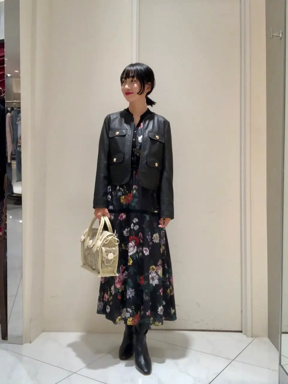  尾田亜沙美 コーディネート画像