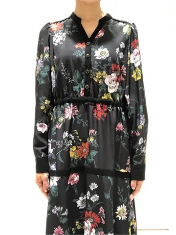 GRACE CONTINENTAL 尾田亜沙美 コーディネート画像