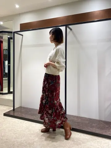 GRACE CONTINENTAL Abe コーディネート画像