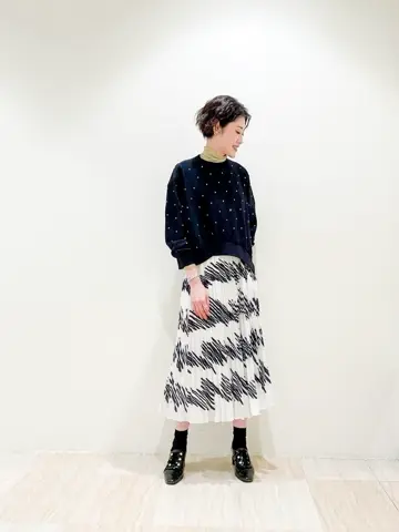 GRACE CONTINENTAL 今野　志保 コーディネート画像